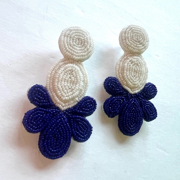 J. Crew Blue and Cream Beaded statement Earrings floral design handmade nwt - Picture 4 of 6